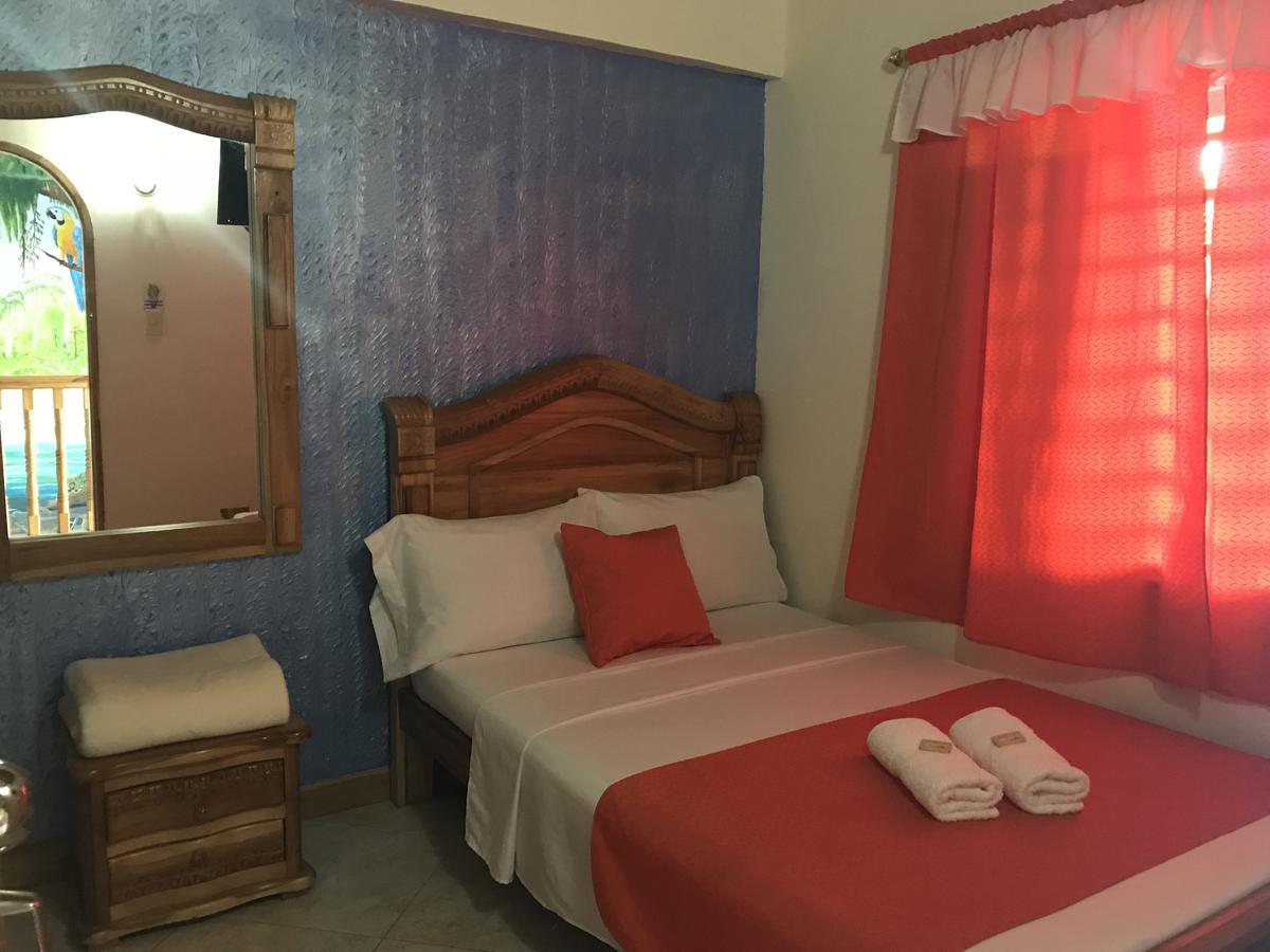 Hotel Las Guacamayas Guatapé Dış mekan fotoğraf